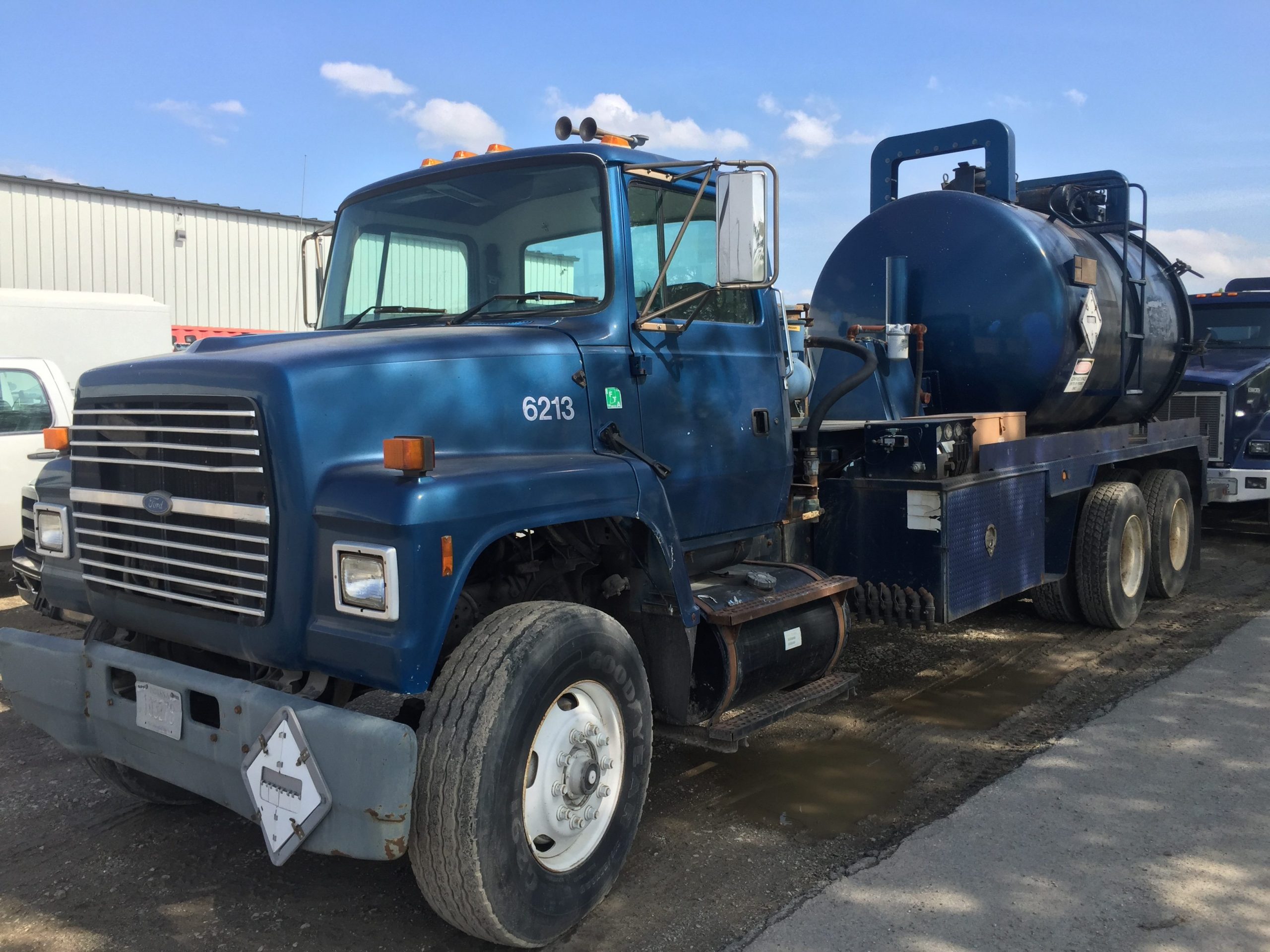 Semi Truck 1993 Ford
